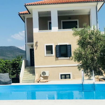 Villa Duchess Pteleós Exterior foto